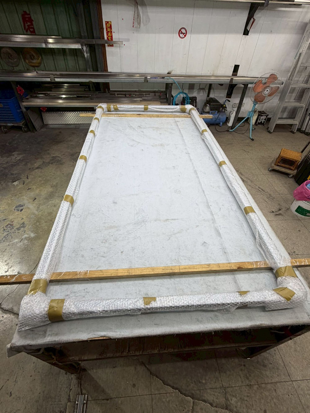 新北金屬拉門組裝 拉絲